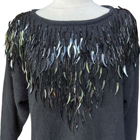 1980s Eminent Oversized Navette Leaf Sequin Around Neckline Silk/Angora Blend Sw - Picture 2 of 4
